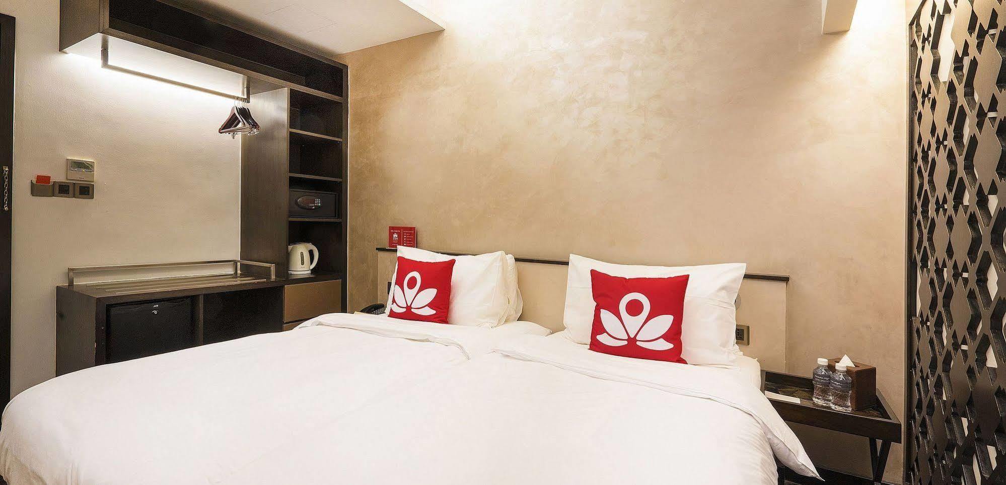 Zen Premium Outram Park Hotel Singapore Exterior photo